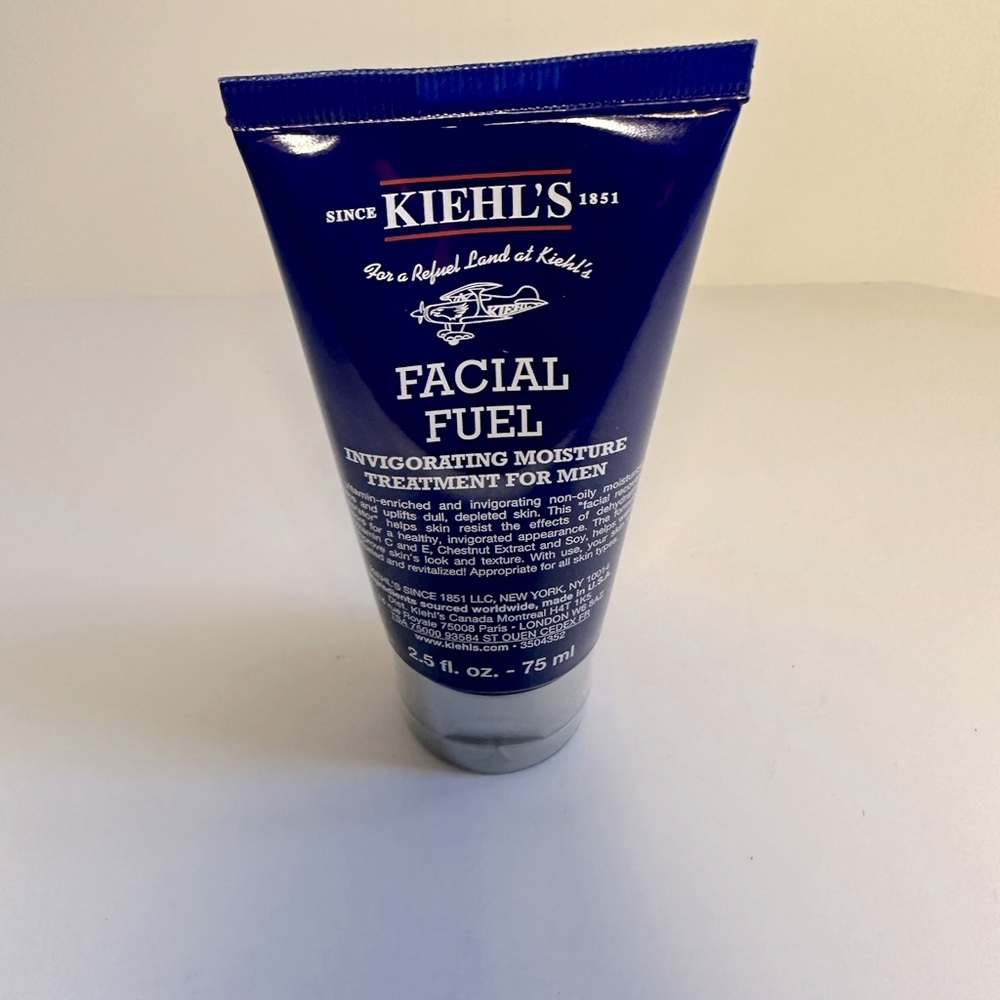New factory sealed Kiehl’s Facial Fuel 2.5oz